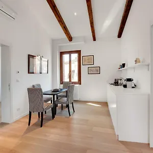 https://san-marcuola-apartment.hotelinveneto.com